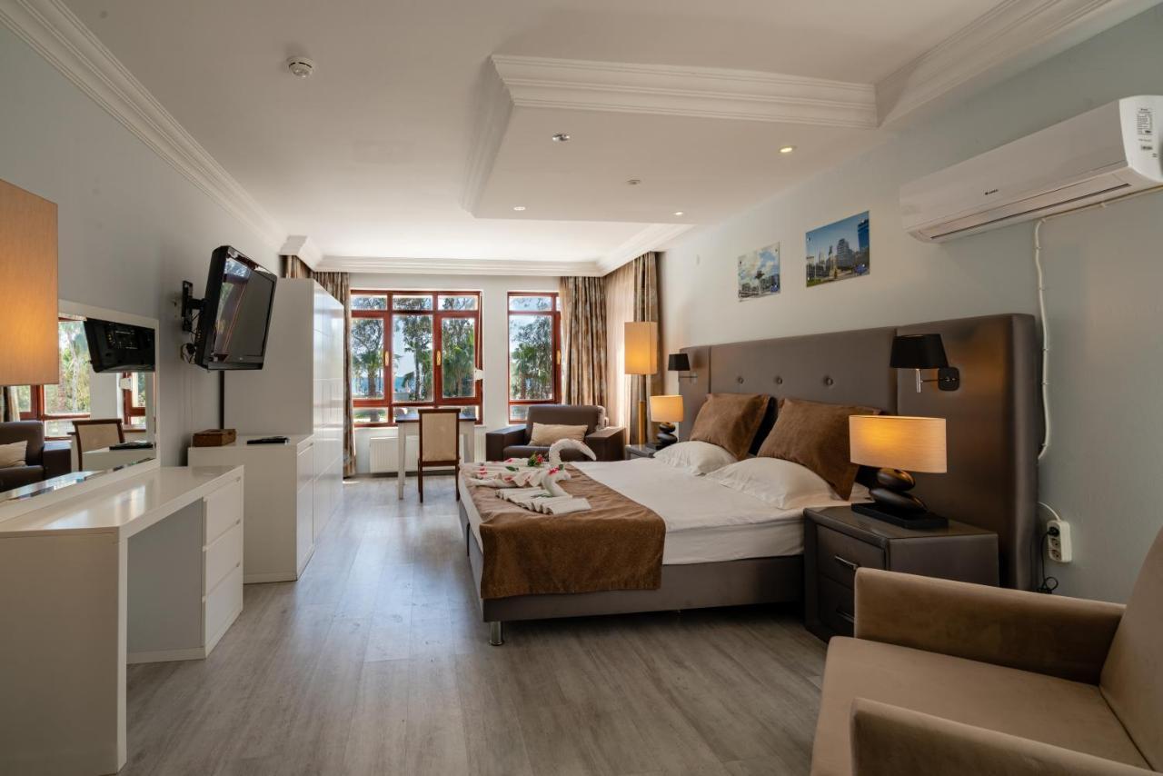 Sare Beach Hotel Анталия Екстериор снимка