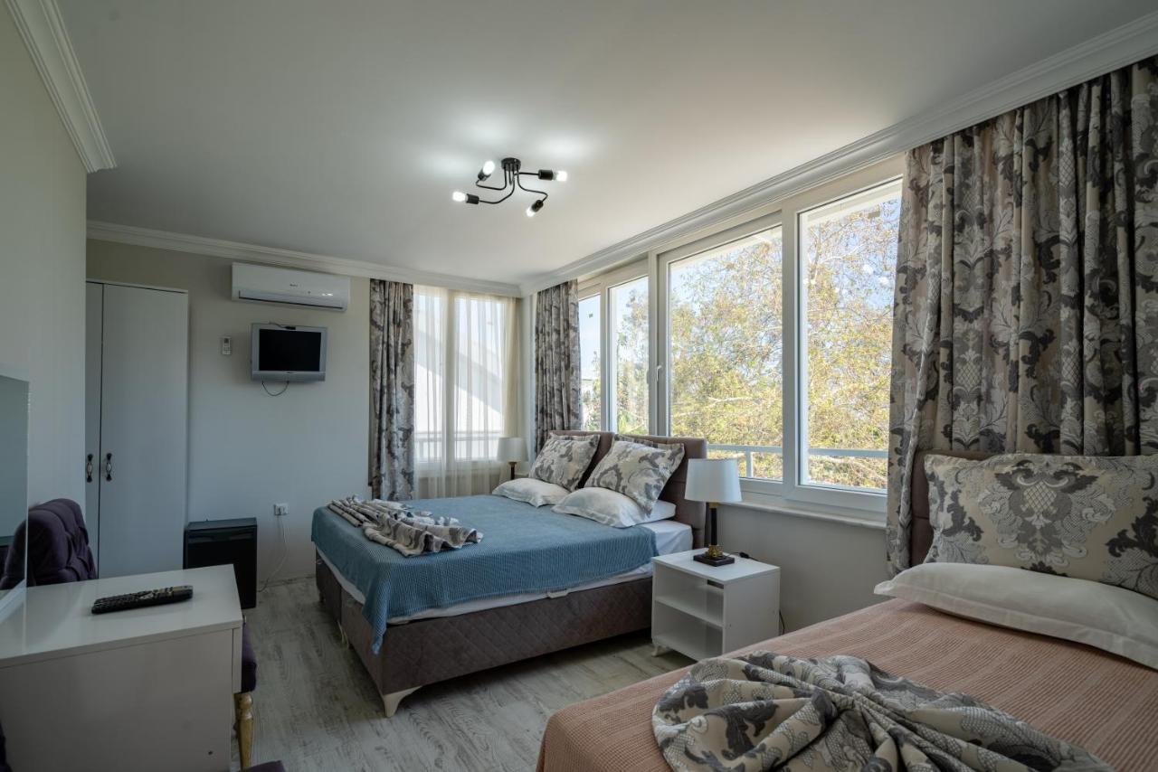 Sare Beach Hotel Анталия Екстериор снимка