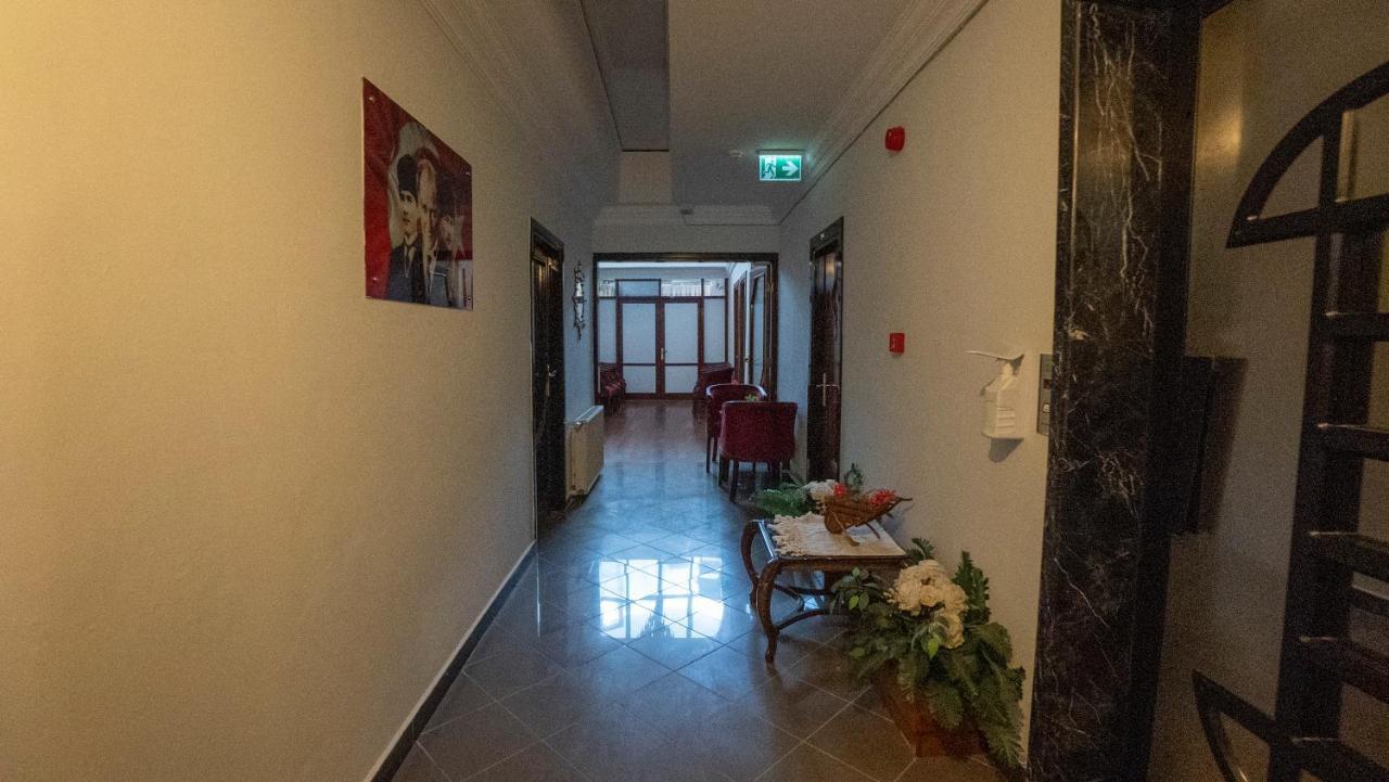 Sare Beach Hotel Анталия Екстериор снимка